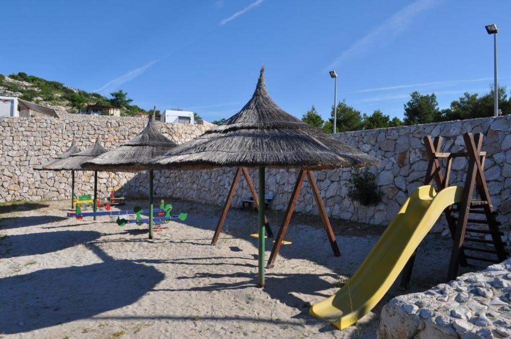 Fjaka Luxury Mobile Home - Oaza Mira Camping Croatia Drage Extérieur photo
