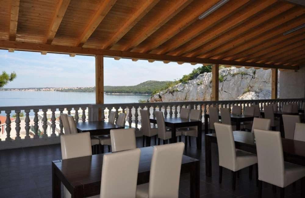 Fjaka Luxury Mobile Home - Oaza Mira Camping Croatia Drage Extérieur photo