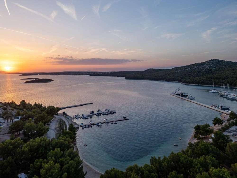 Fjaka Luxury Mobile Home - Oaza Mira Camping Croatia Drage Extérieur photo